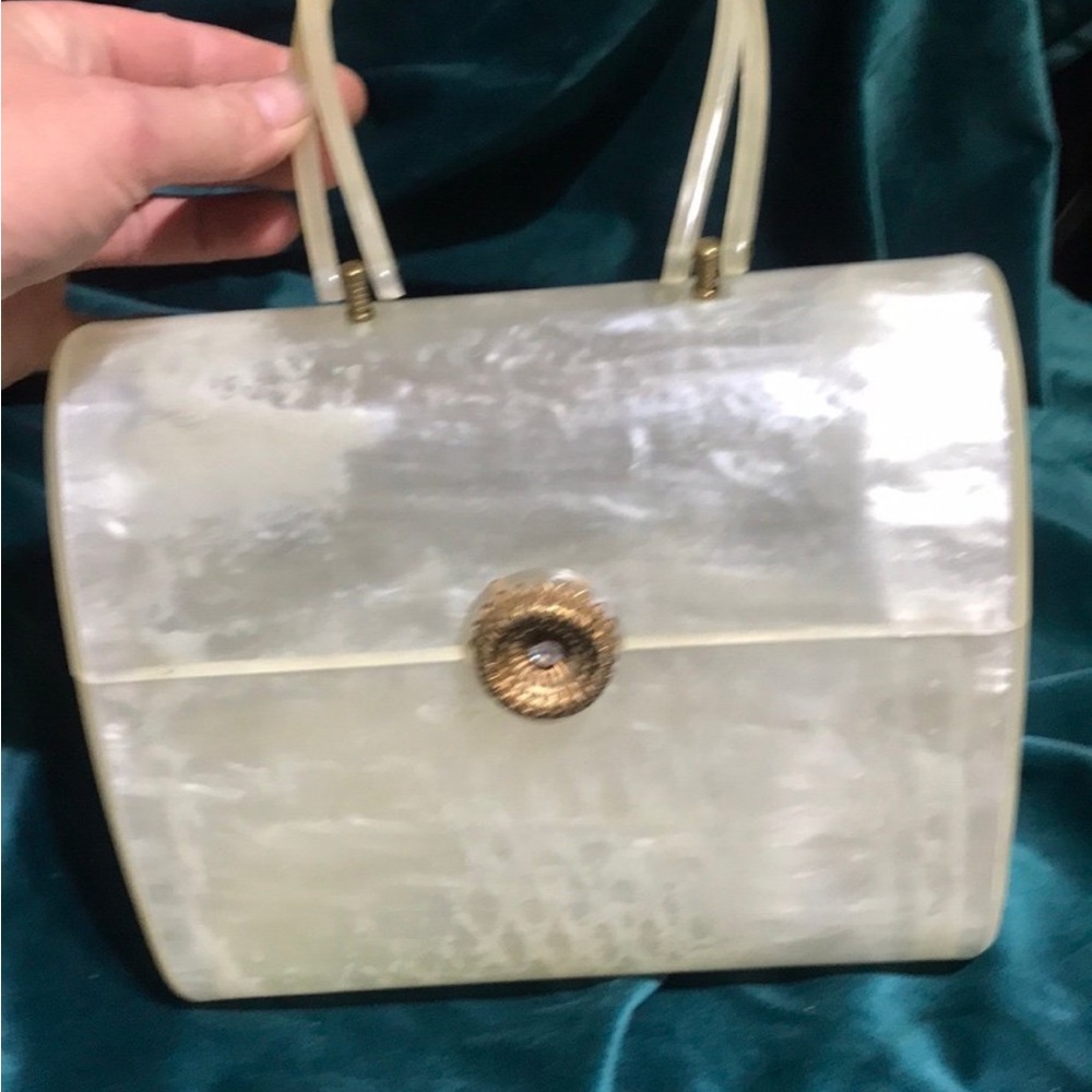 Vintage Willardly pearly white Handbag